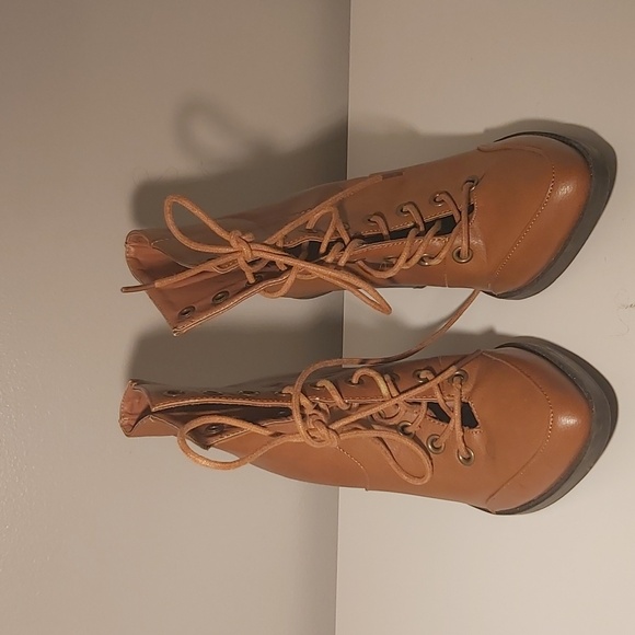 WILD DIVA SHOSE - Picture 2 of 12